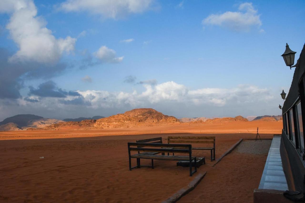 Bedouin Desert Camp 와디럼 외부 사진
