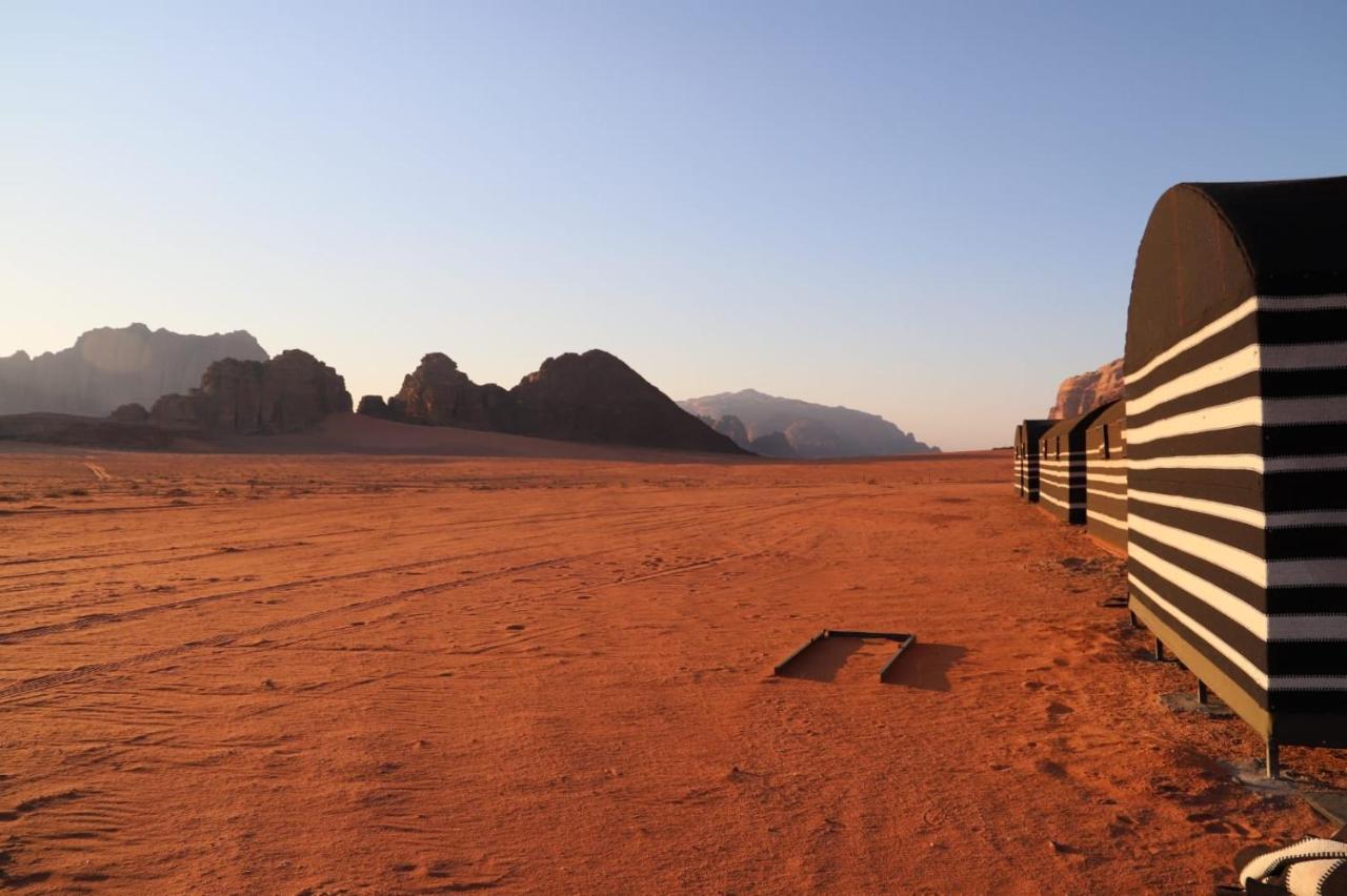 Bedouin Desert Camp 와디럼 외부 사진